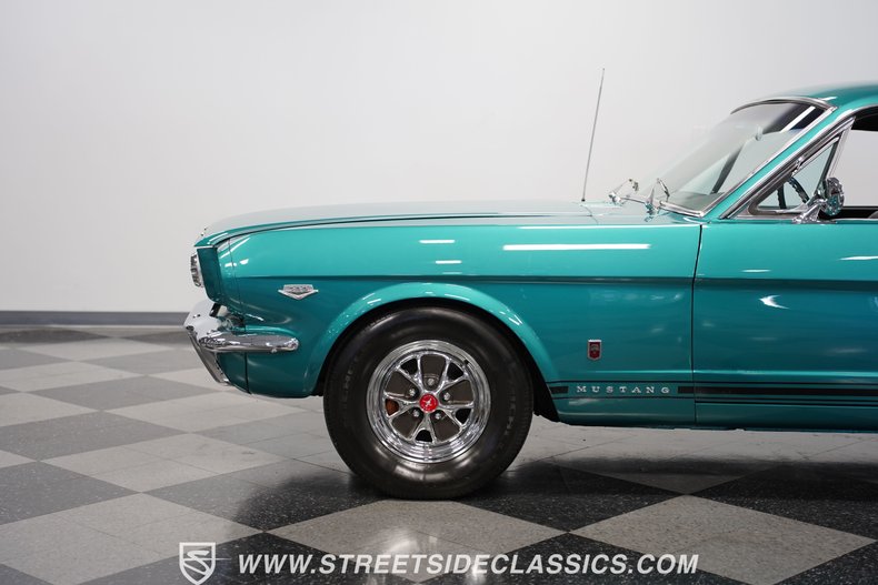 1965 Ford Mustang 24