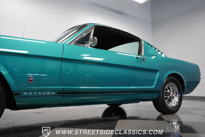 1965 Ford Mustang 23