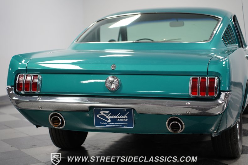 1965 Ford Mustang 30