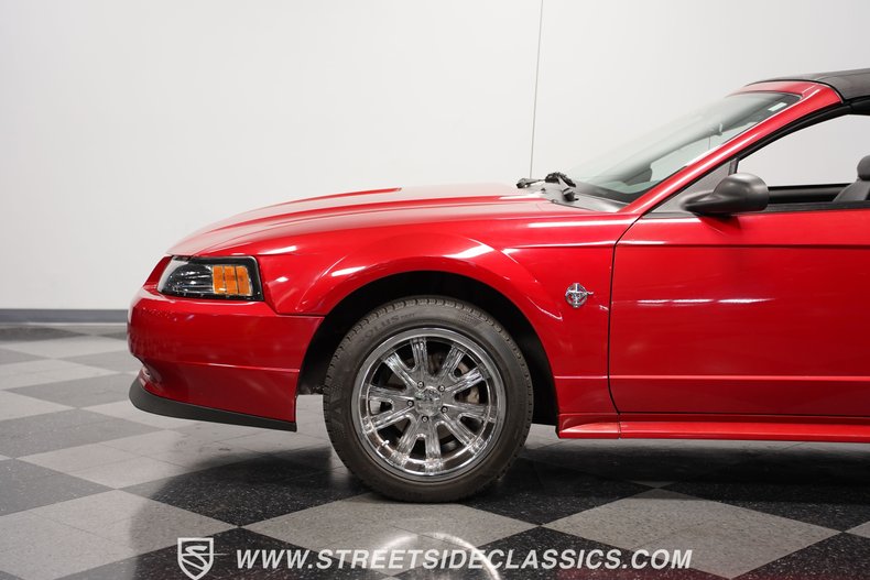 1999 Ford Mustang 24