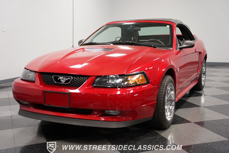 1999 Ford Mustang 20