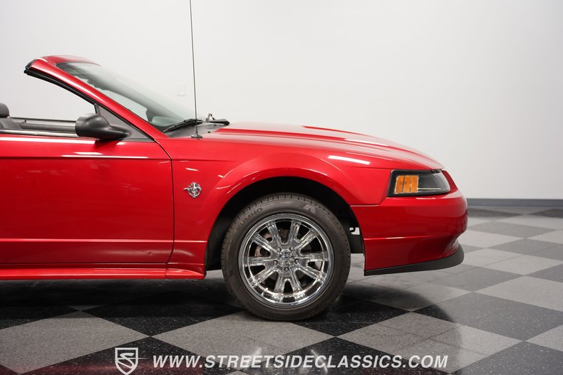 1999 Ford Mustang 33
