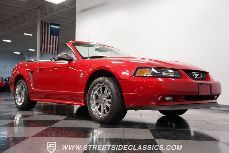 1999 Ford Mustang 34
