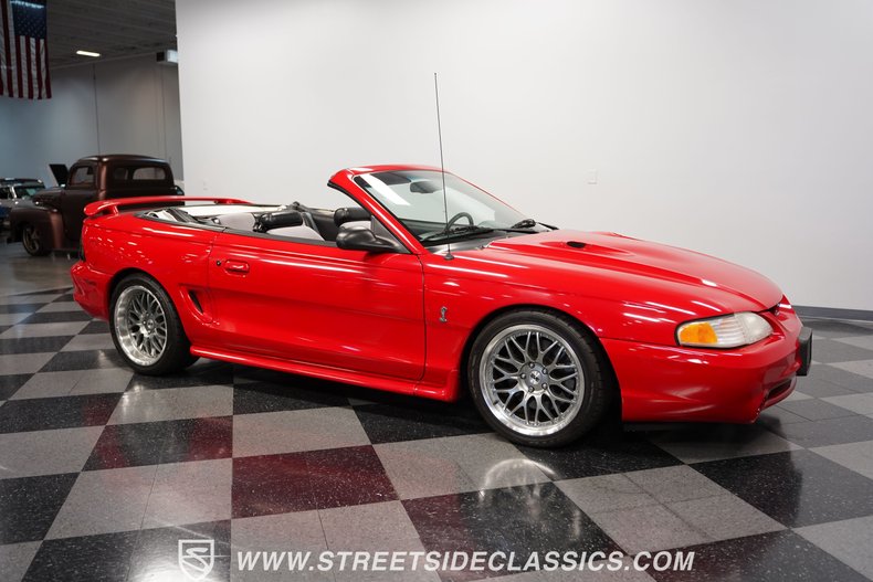 1997 Ford Mustang 16