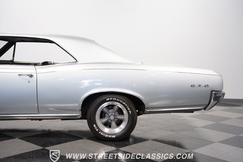 1966 Pontiac GTO 25