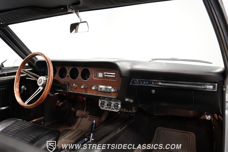 1966 Pontiac GTO 55
