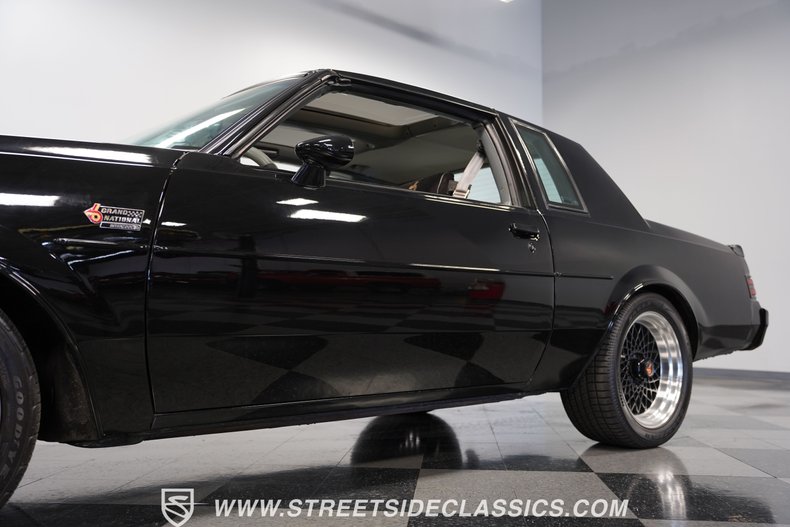 1986 Buick Grand National 23