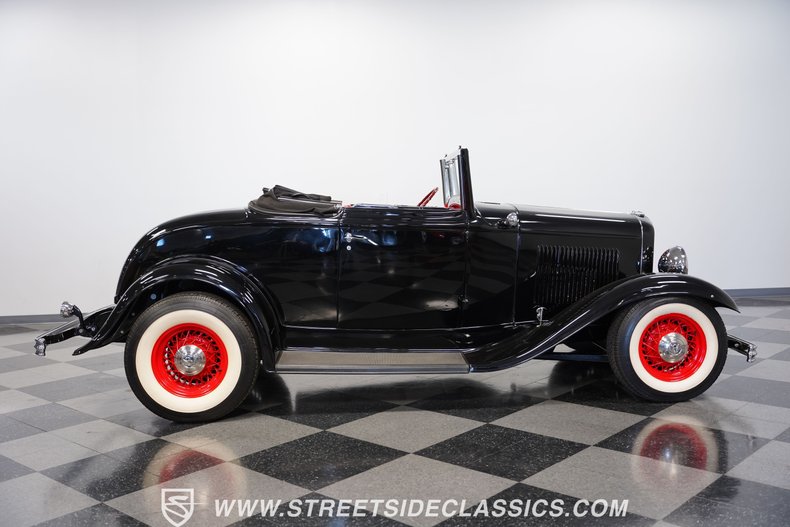 1932 Ford Cabriolet 15