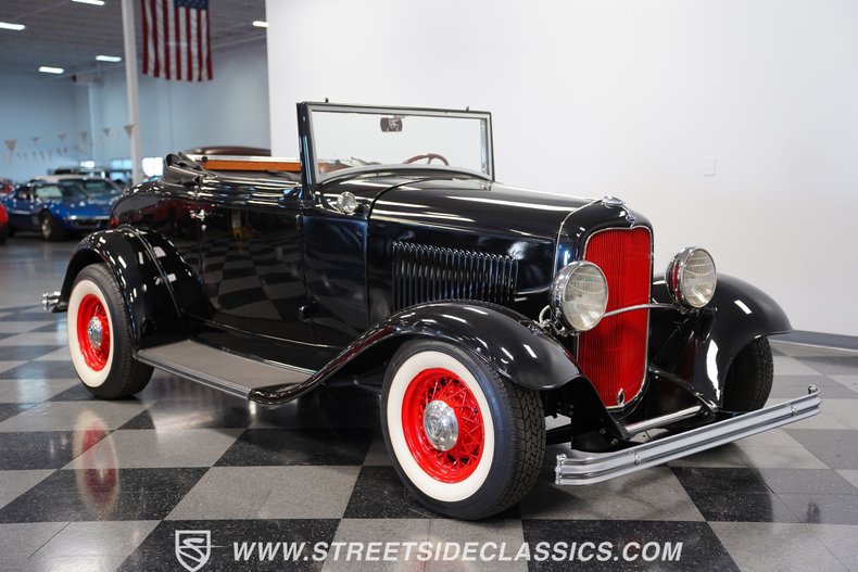 1932 Ford Cabriolet 17