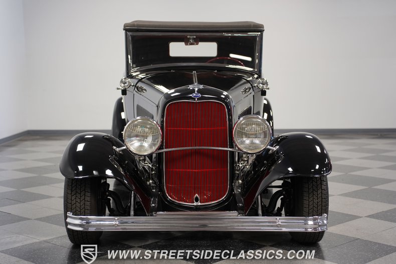 1932 Ford Cabriolet 19