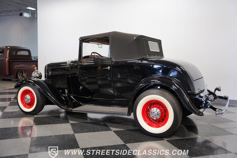 1932 Ford Cabriolet 8