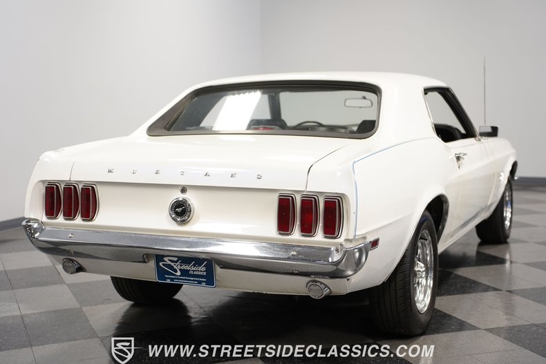 1969 Ford Mustang 12