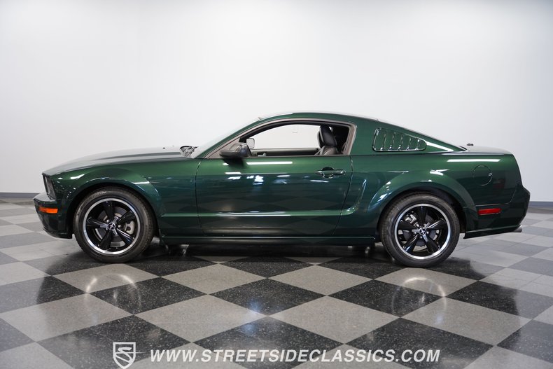 2008 Ford Mustang 2