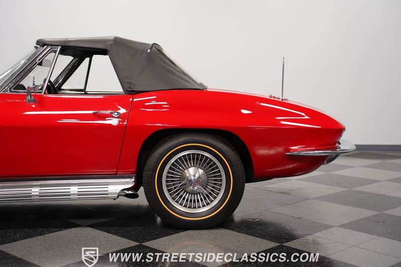 1966 Chevrolet Corvette 25