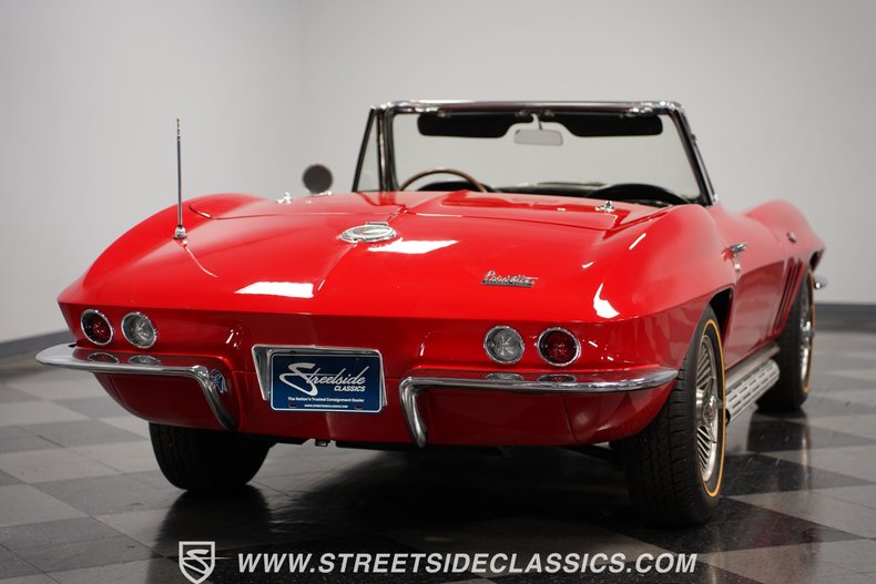 1966 Chevrolet Corvette 30