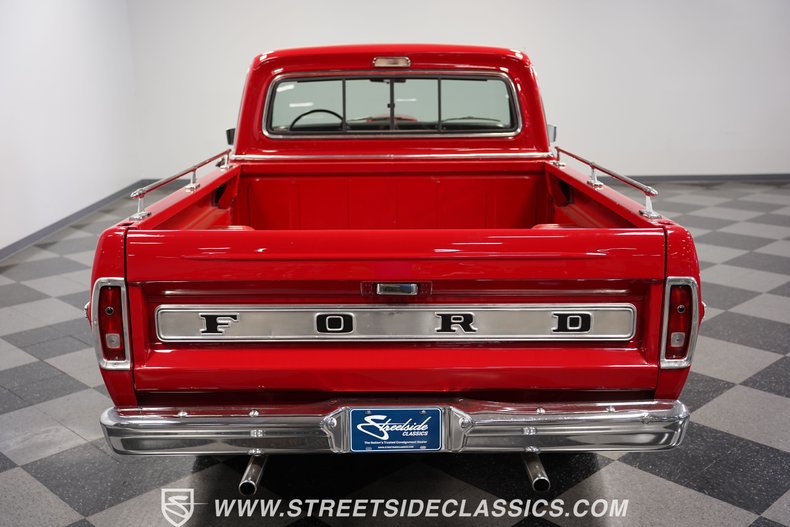 1970 Ford F-100 28