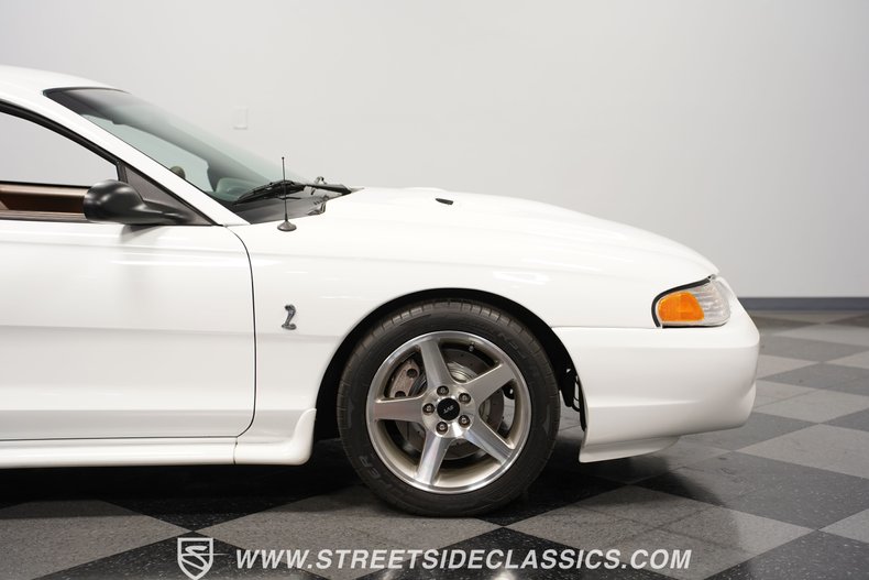 1997 Ford Mustang 33