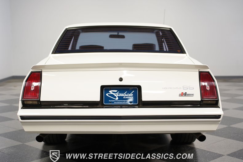 1984 Chevrolet Monte Carlo SS 11