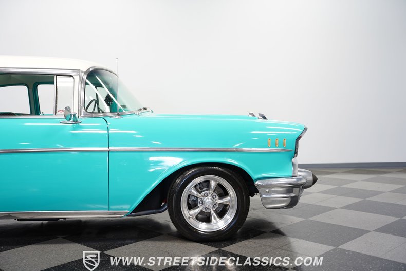 1957 Chevrolet Bel Air  33