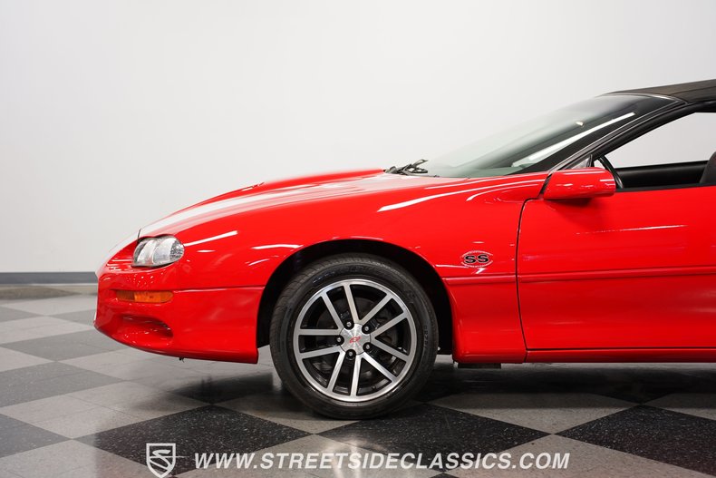 2002 Chevrolet Camaro SS 35th Anniversary Convertible 24