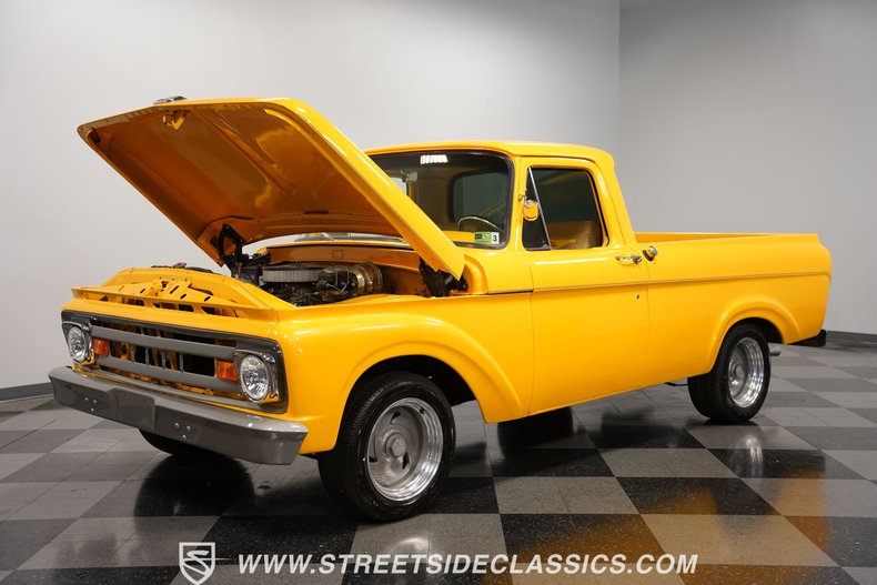 1961 Ford F-100 35
