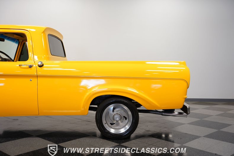 1961 Ford F-100 25