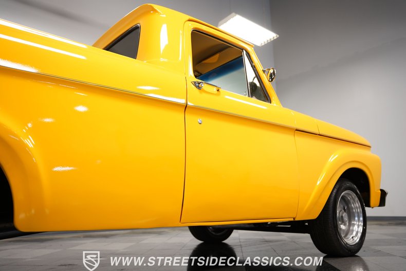 1961 Ford F-100 31