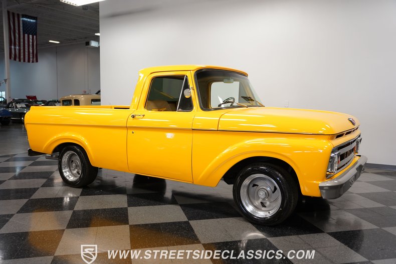 1961 Ford F-100 16