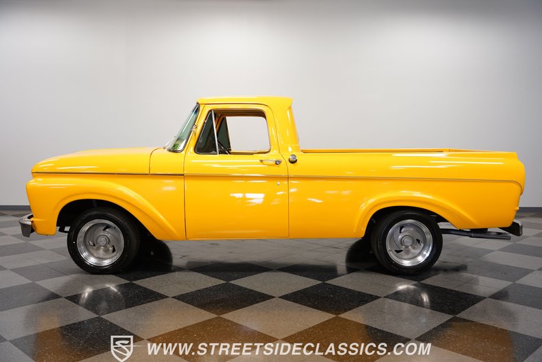 1961 Ford F-100 2