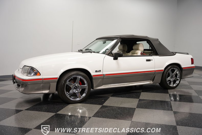 1988 Ford Mustang 6