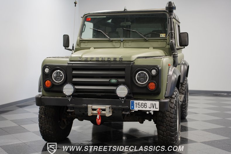 1992 Land Rover Defender 90 22