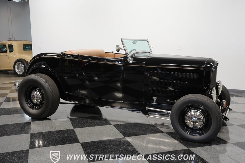 1932 Ford Highboy  16