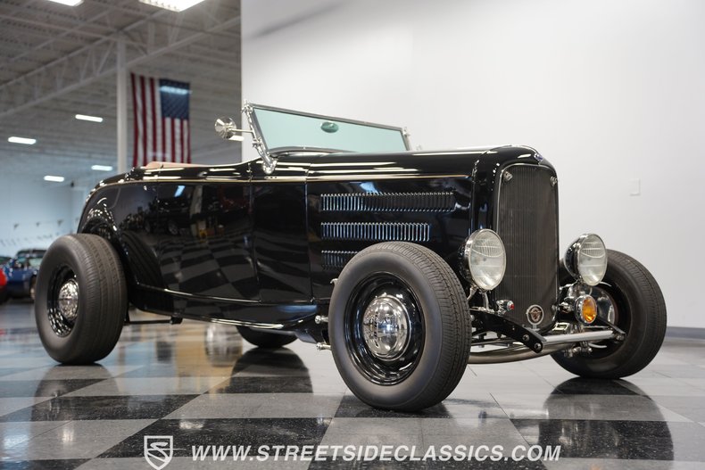 1932 Ford Highboy  34