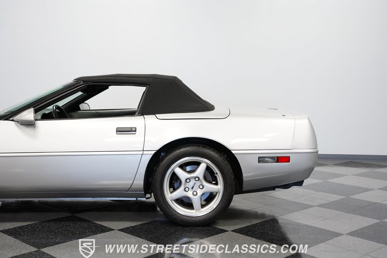 1996 Chevrolet Corvette Collector Edition Convertible 25