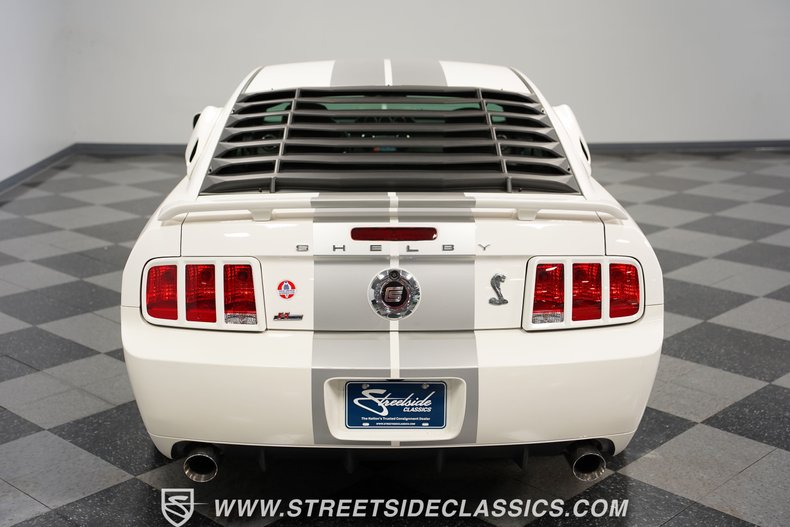 2007 Ford Mustang Shelby GT 28