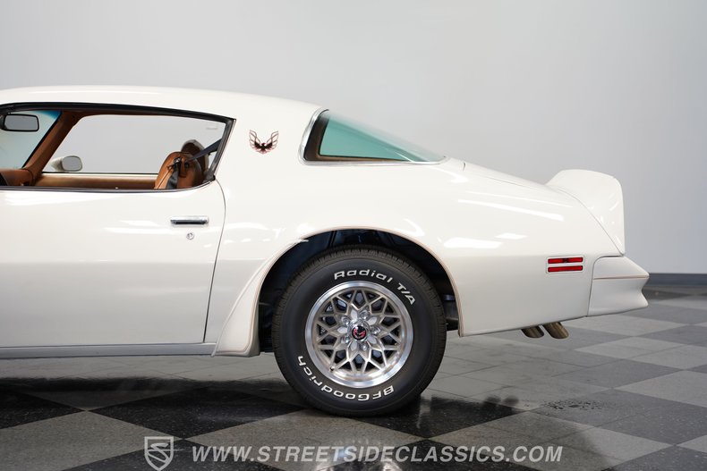 1977 Pontiac Firebird Trans Am Breitbau Rolling Chassis – GLWJ