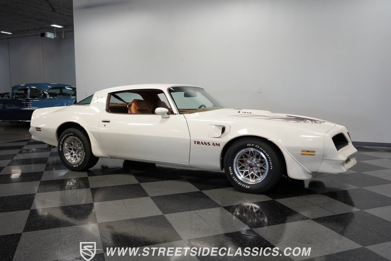 1977 Pontiac Firebird Trans Am 16