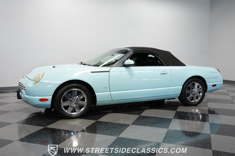 2003 Ford Thunderbird  6