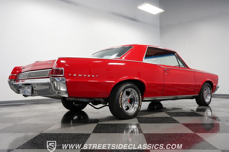 1965 Pontiac Tempest Custom 27