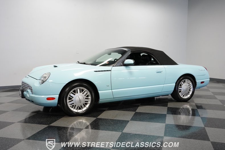 2003 Ford Thunderbird  6