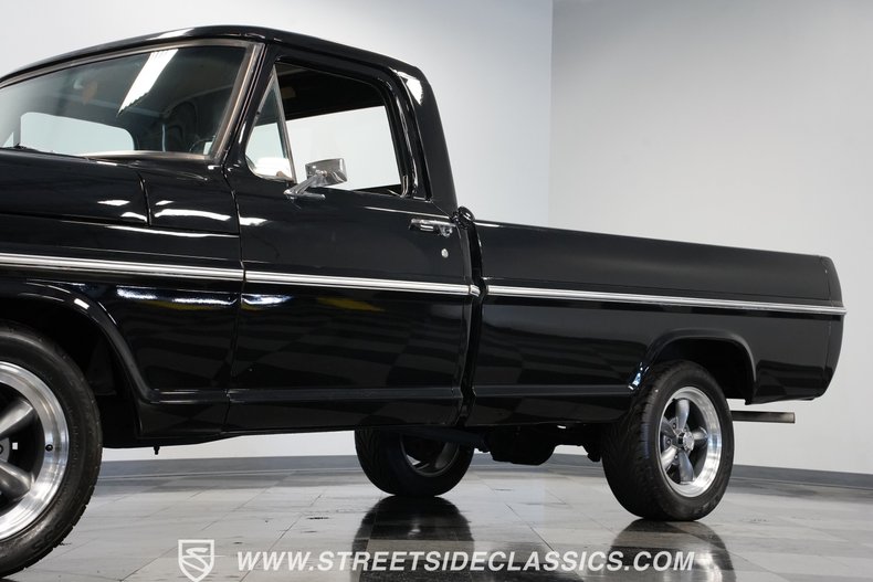 1967 Ford F-100  22