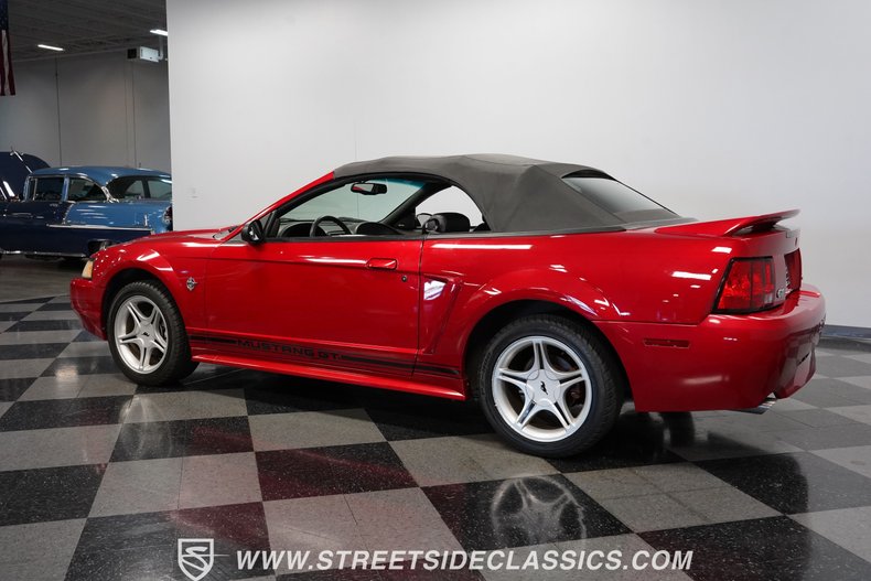 1999 Ford Mustang GT Convertible 35th Anniversary 8