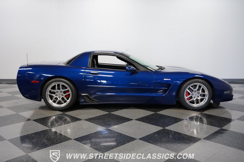 2004 Chevrolet Corvette Z06 14