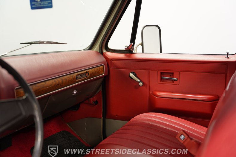 For Sale 1977 GMC C1500 Stock# 9847-CHA Fullscreen Grid Image 45