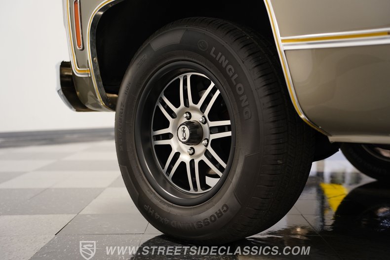 For Sale 1977 GMC C1500 Stock# 9847-CHA Fullscreen Grid Image 58