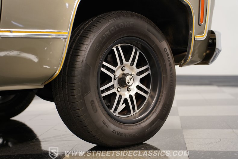 For Sale 1977 GMC C1500 Stock# 9847-CHA Fullscreen Grid Image 60