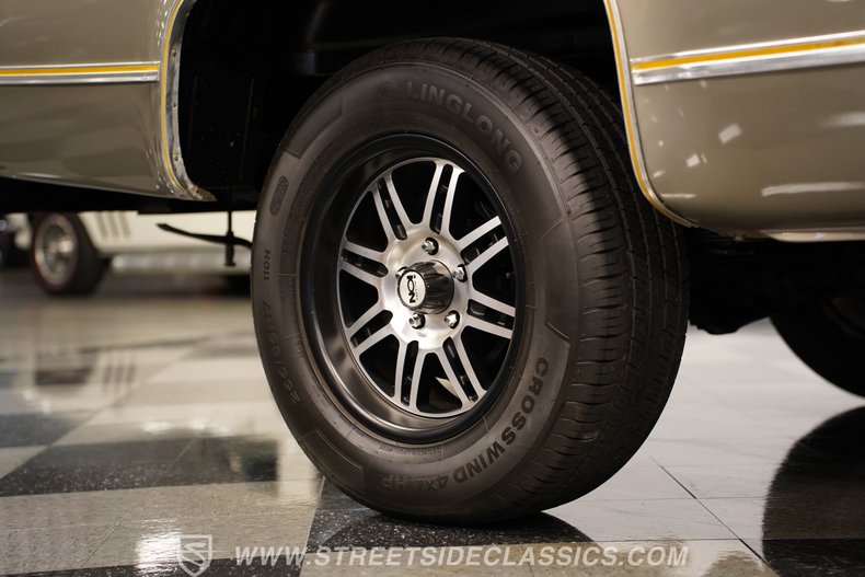 For Sale 1977 GMC C1500 Stock# 9847-CHA Fullscreen Grid Image 61