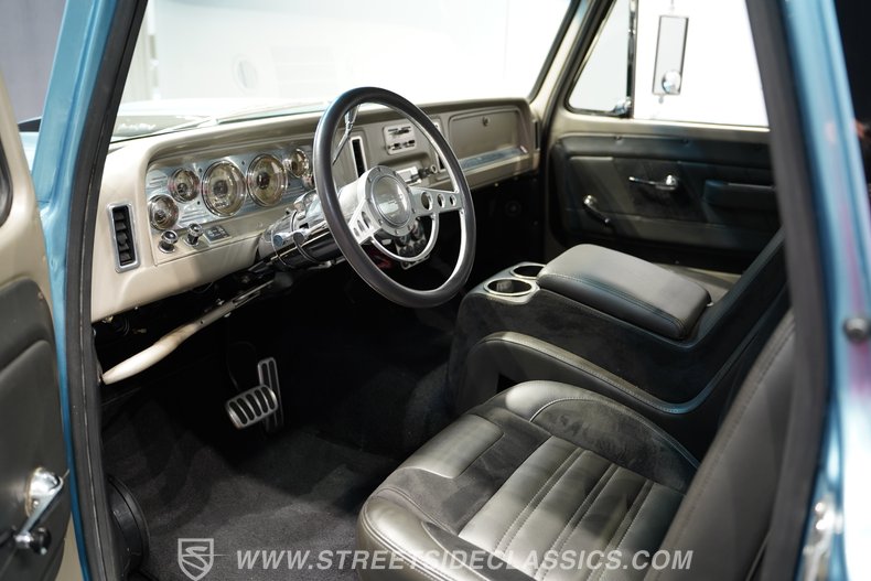 1964 Chevrolet C30 4