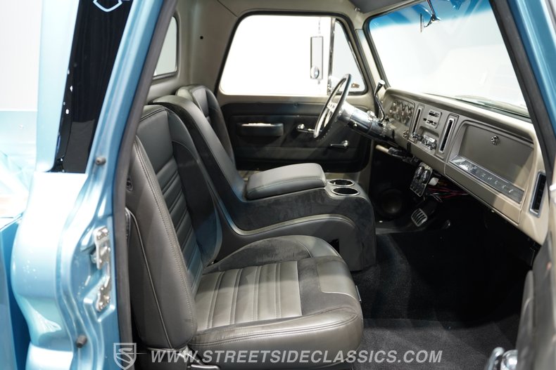 1964 Chevrolet C30 48