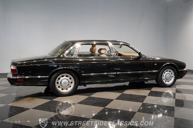 1998 Jaguar XJ 14